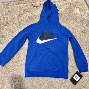 Nike hoodie NWT size 5/6